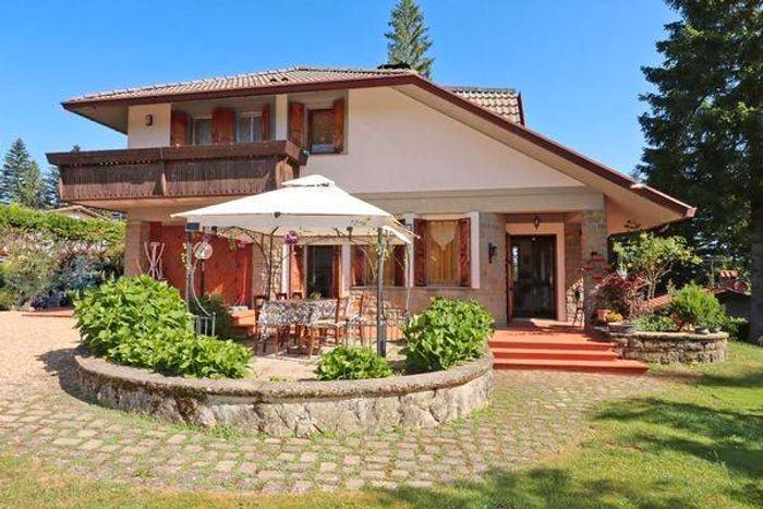 Casa con 6 locali in vendita in Via Poggio al Frate, Consuma, Pelago