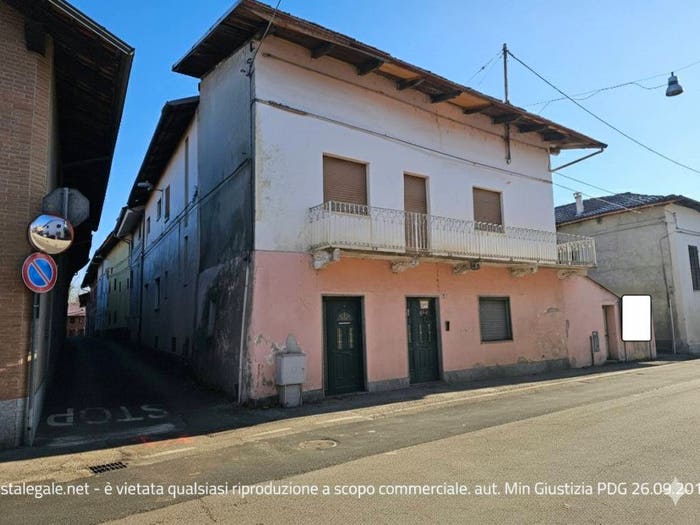 Casa quadrilocale in vendita in Via Umberto I, Foglizzo