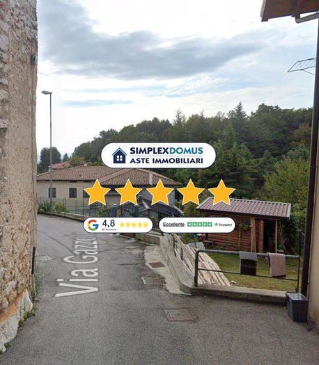 Appartamento con 6 locali in vendita in Via Gazzolo, Centro, Serle