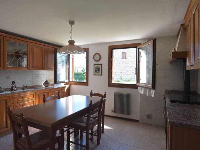 Casa trilocale in vendita in Via Ronchi, Centro, Maserada sul Piave