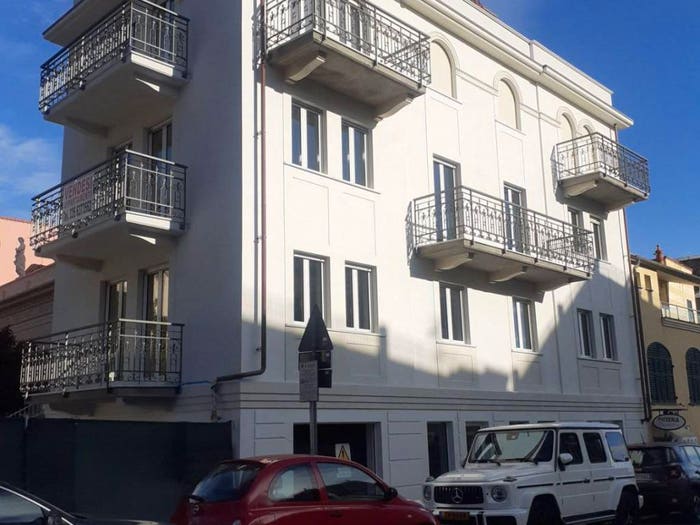 Appartamento quadrilocale in vendita in Via Milano, Borgo Coscia, Alassio