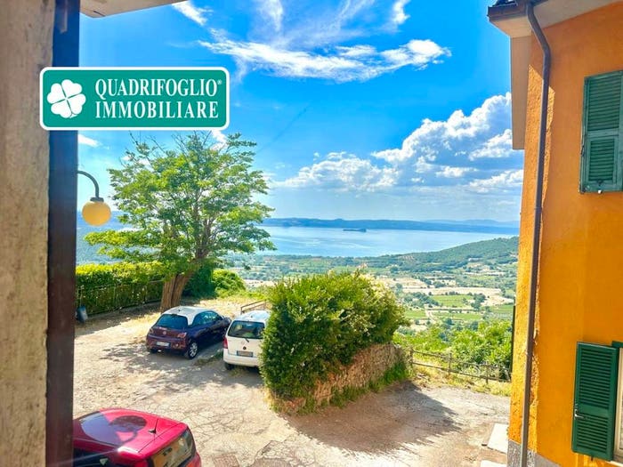 Appartamento con 5 locali in vendita in Via Isonzo, Centro, Montefiascone