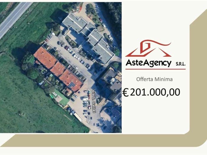 Appartamento con 6 locali in vendita in Via Ferruccio Parri, Osteria Nuova, Montelabbate