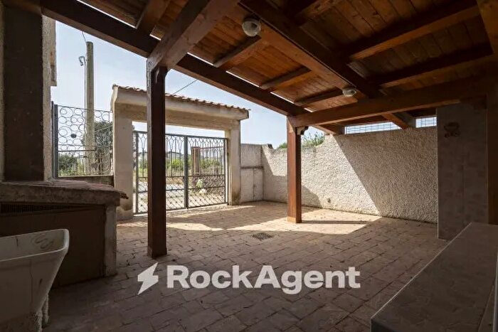 Casa quadrilocale in vendita in Via Amalfi, Catanzaro