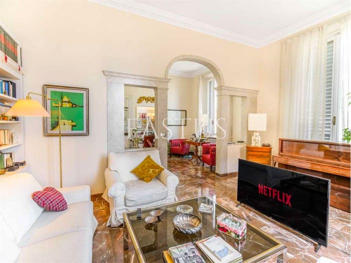 Appartamento con 6 locali in vendita in Viale Belfiore, Fortezza Stazione, Firenze