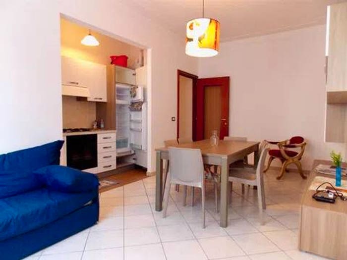 Appartamento trilocale in vendita in Laigueglia