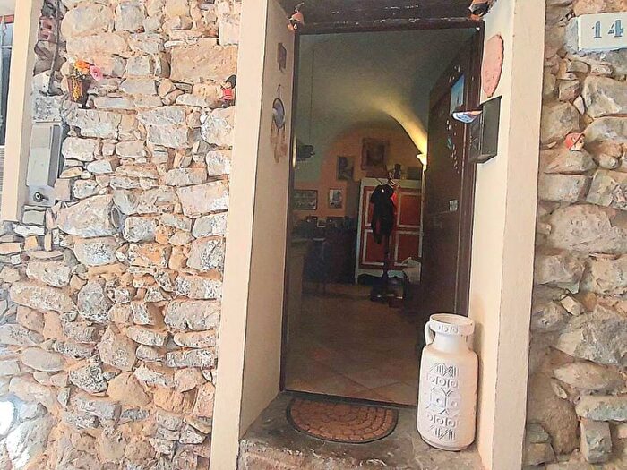 Appartamento bilocale in vendita in Via Ennio Guglielmi, Centro, Vallebona