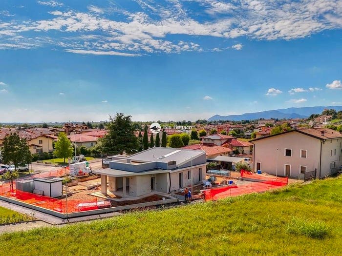 Casa quadrilocale in vendita in via zanardelli, Muscoline