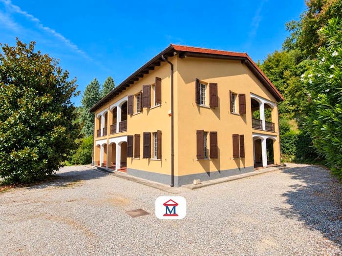 Casa con 6 locali in vendita in Via Cacciatori delle Alpi, Centro, San Paolo d'Argon