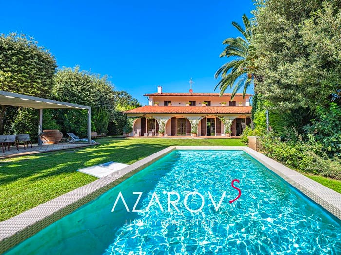 Casa con 6 locali in vendita in Via degli Ontani, Tirrenia, Pisa