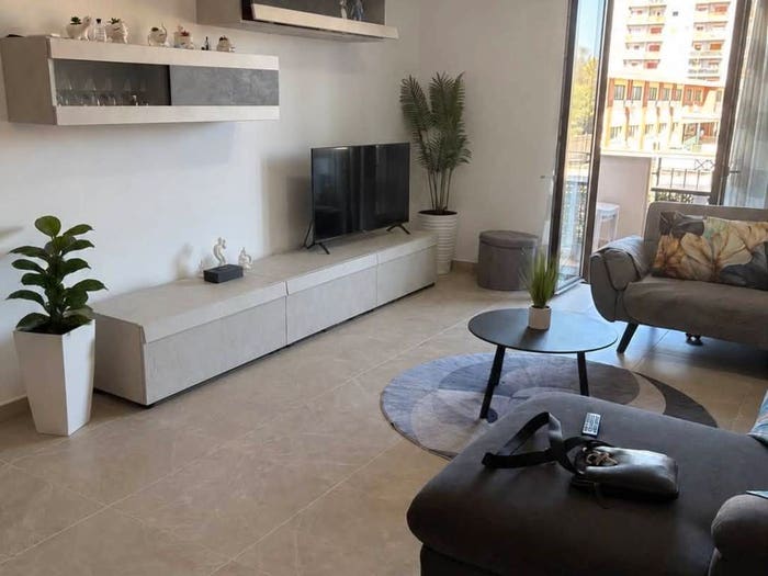 Appartamento con 5 locali in affitto in Viale delle Acacie, Pinetamare, Castel Volturno