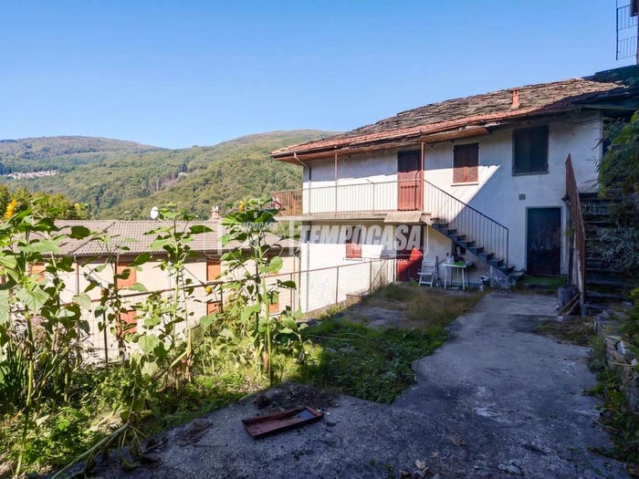 Casa trilocale in vendita in Via Giacomo Matteotti, Curiglia, Curiglia con Monteviasco