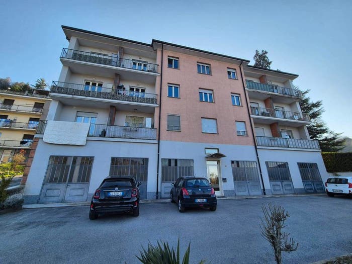 Appartamento trilocale in vendita in Via Fratelli Giordanengo, Roccavione