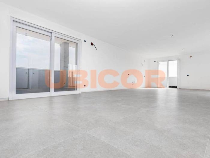 Casa con 6 locali in vendita in Centro, Abano Terme