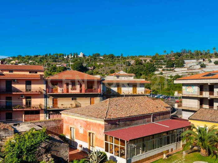 Appartamento bilocale in vendita in Via Finocchiari, Centro, Aci Catena