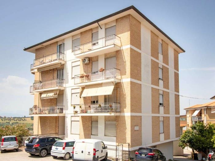 Appartamento quadrilocale in vendita in Via Alessandro Cocci, Centro, Fermo