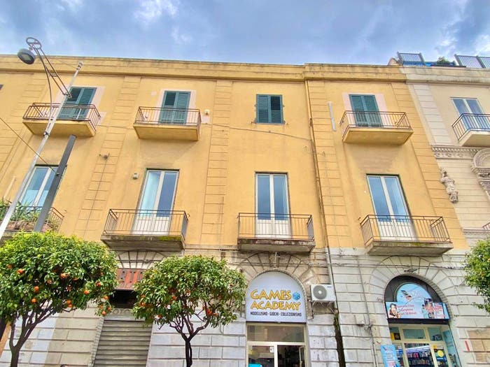 Appartamento con 6 locali in vendita in Via Giuseppe Natoli, San Martino, Messina