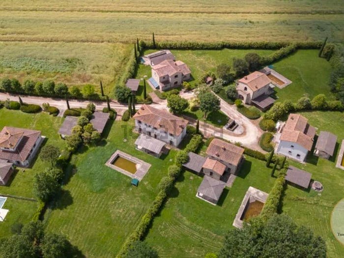 Casa quadrilocale in vendita in Centro, Cortona