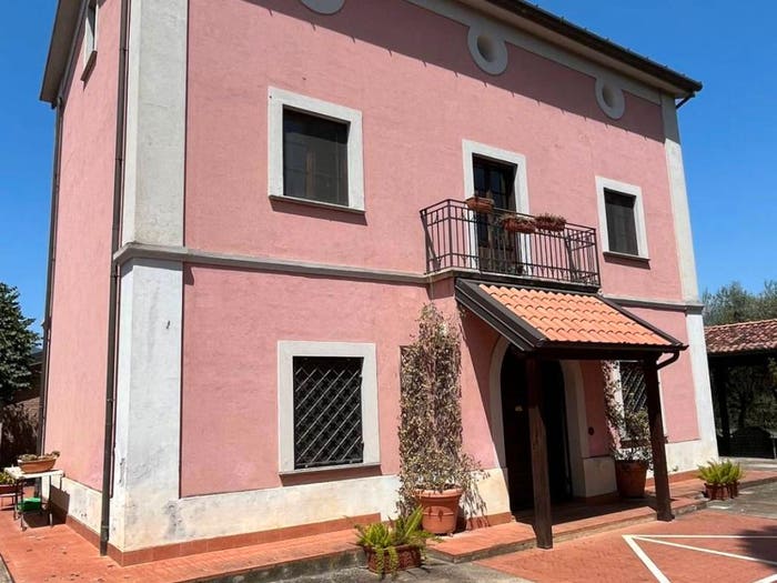 Casa con 6 locali in vendita in Contrada Palombari, Castrovillari