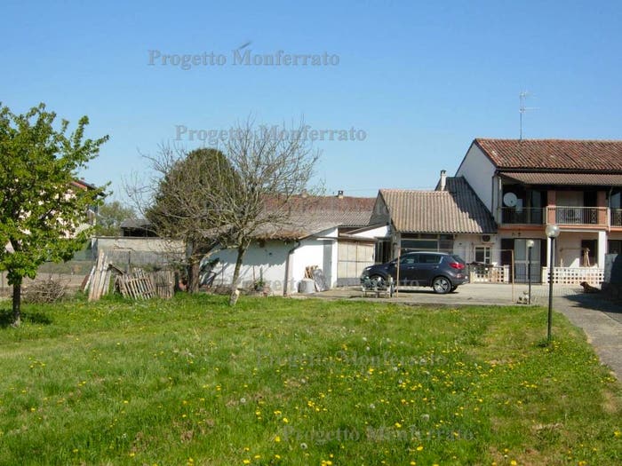 Casa quadrilocale in vendita in Via Fontana, Motta Dè Conti, Motta de' Conti