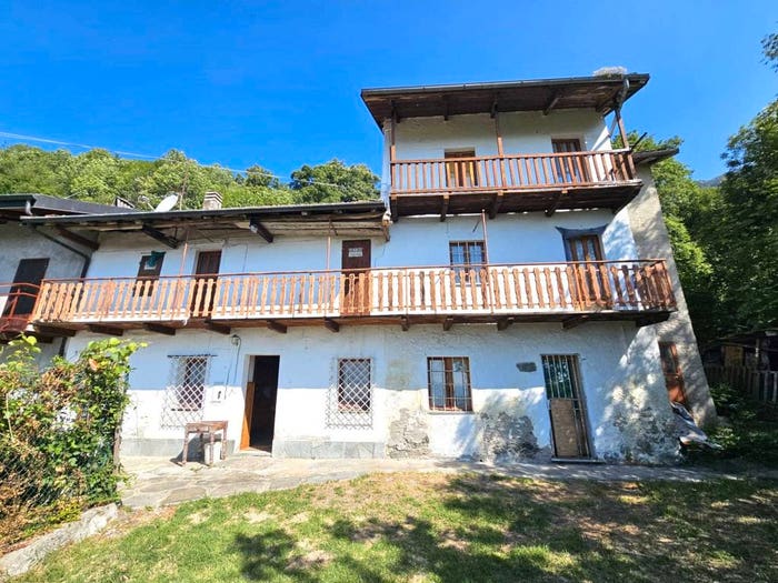Casa con 6 locali in vendita in Borgata Belle Fugera, Condove