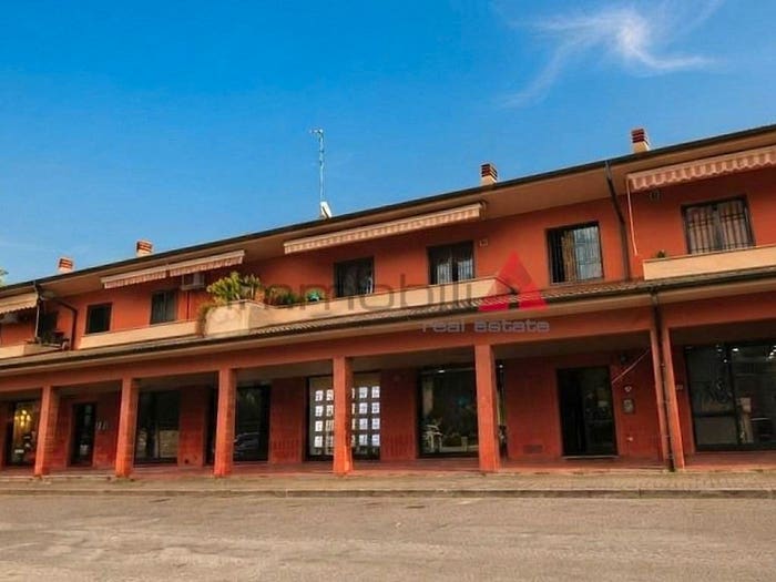 Appartamento trilocale in vendita in Centro, Pioltello