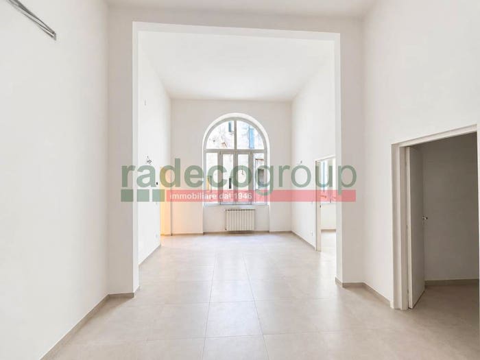 Appartamento quadrilocale in vendita in Via Borra, Quartiere Venezia, Livorno