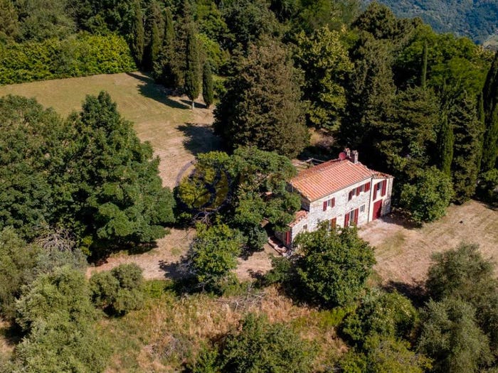 Casa con 6 locali in vendita in Via di Capiteta, Aquilea Mastiano, Lucca