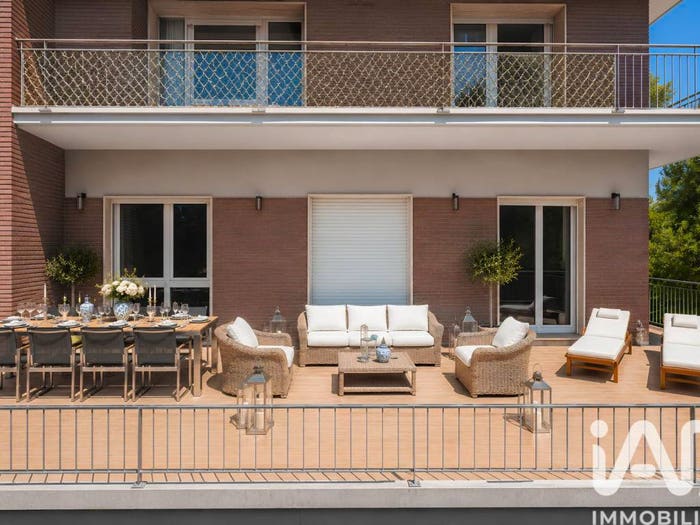 Appartamento con 6 locali in vendita in Viale VILLA EUGENIA, San Marone San Giuseppe Risorgimento, Civitanova Marche