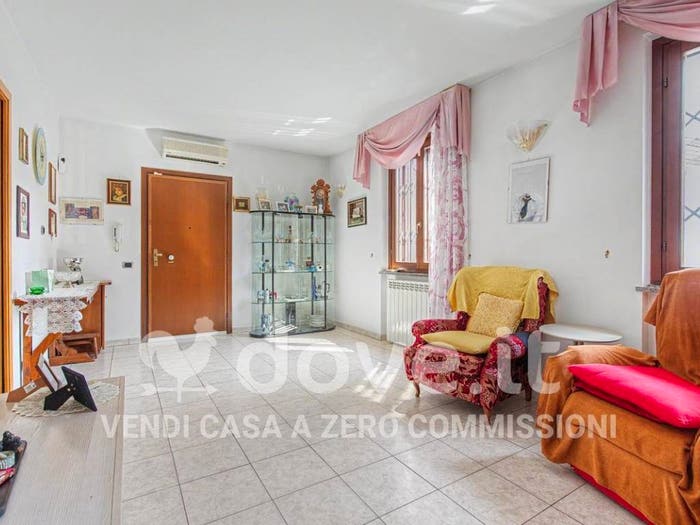 Appartamento trilocale in vendita in Via Milano, Centro, Garbagnate Milanese