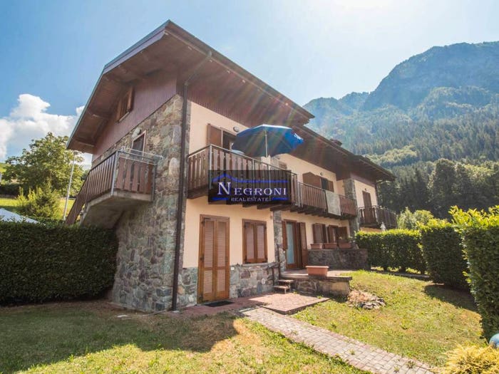 Appartamento bilocale in vendita in Via Monte Redondo, Gromo