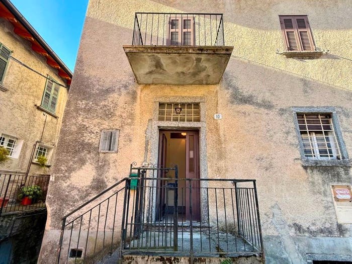 Casa trilocale in vendita in Via Tofe, Centro, Nesso