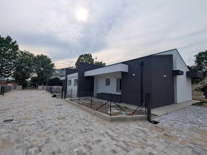 Casa con 5 locali in vendita in Via Martiri Focaccia, Castiglione Villa Inferno Montaletto, Cervia