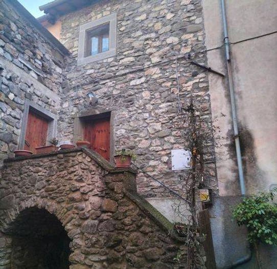 Appartamento trilocale in vendita in Vico Pancellorum, Bagni di Lucca
