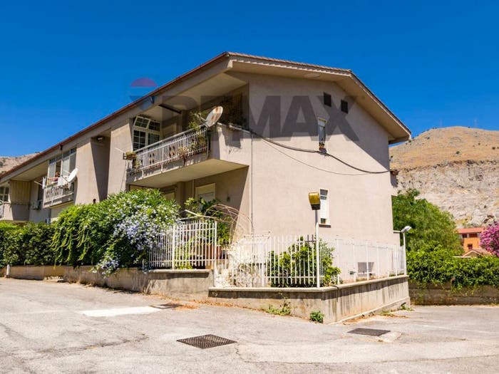 Appartamento quadrilocale in vendita in Via Castellana, Borgo Nuovo Castellana, Palermo