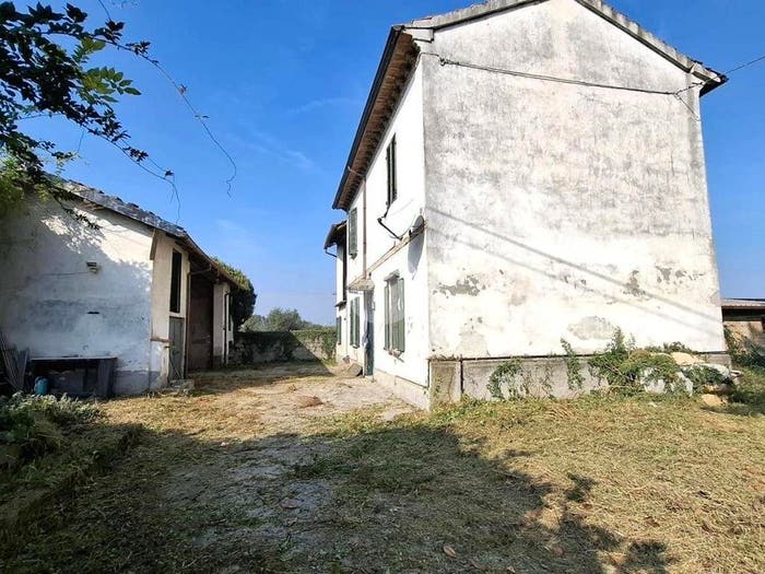 Casa trilocale in vendita in Via Ferraris, Centro, Pizzale