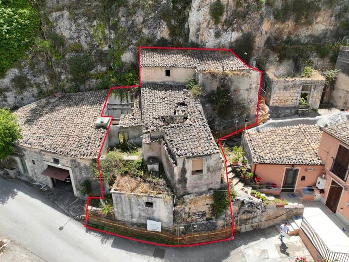 Casa con 5 locali in vendita in Via San Marco, Modica Bassa, Modica