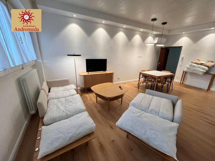 Appartamento con 5 locali in vendita in Via Giuseppe Mazzini, Centro, Forte dei Marmi