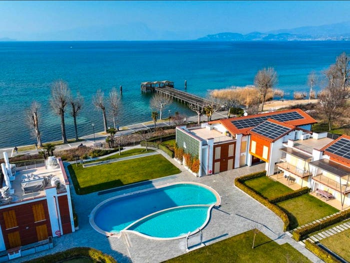 Appartamento con 6 locali in vendita in Via Gasparina, Castelnuovo del Garda
