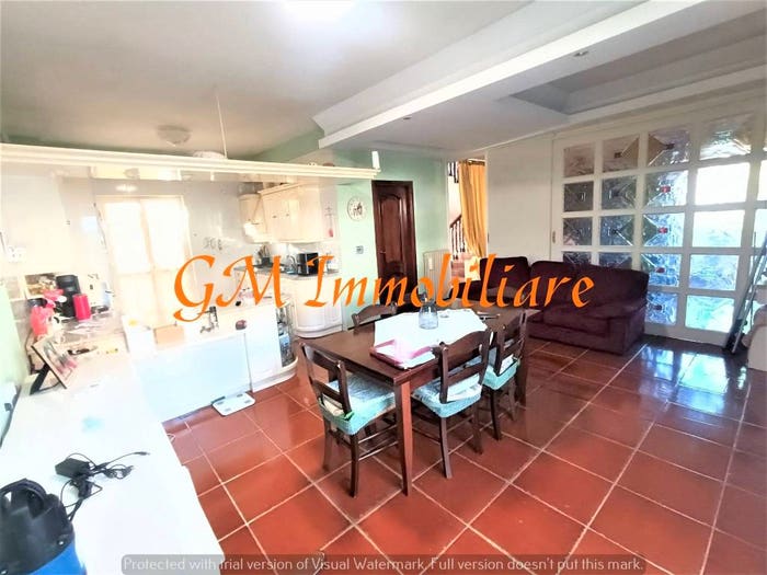 Casa quadrilocale in vendita in San Leucio Briano, Caserta