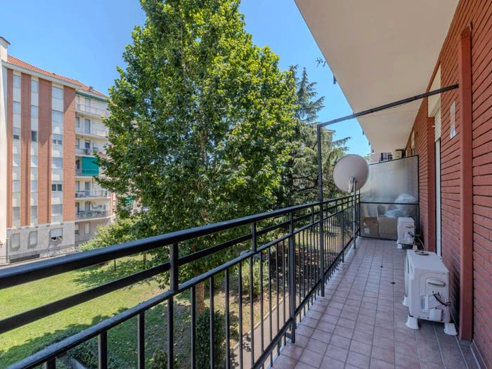 Appartamento trilocale in vendita in Via Zurigo, Inganni, Milano