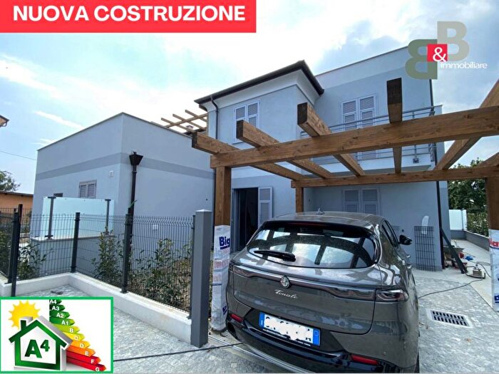 Casa bilocale in vendita in Via degli Alpini, Centro, Loano