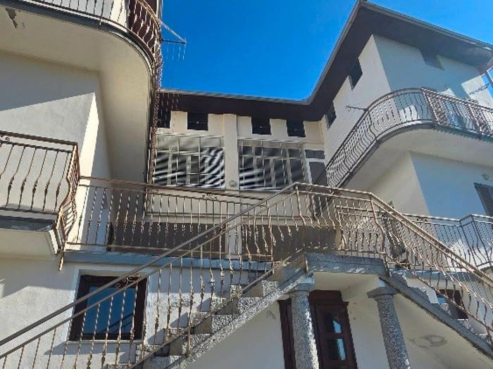 Casa con 6 locali in vendita in Località Camo, Cellio con Breia