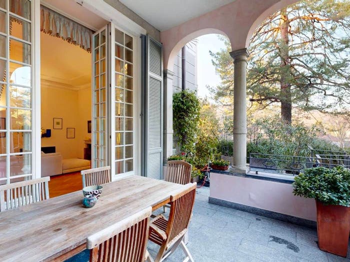 Appartamento con 5 locali in vendita in Via Giacomo Matteotti, Centro, Casciago