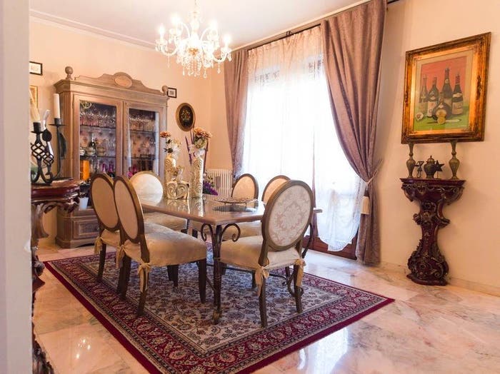 Appartamento con 6 locali in vendita in Calzabigi, Livorno