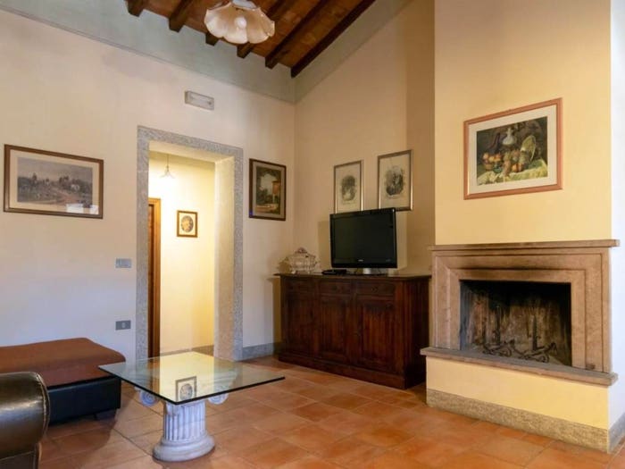 Appartamento trilocale in affitto in Centro, Terricciola