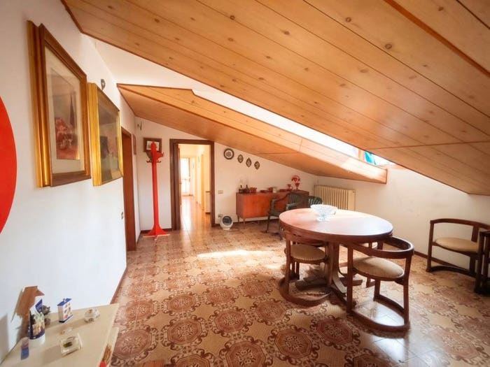 Casa trilocale in vendita in Via Lenzi, Centro, Castel d'Aiano