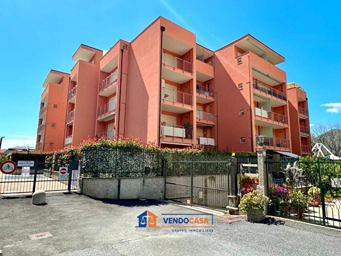 Appartamento bilocale in vendita in Via Como, Centro, Loano