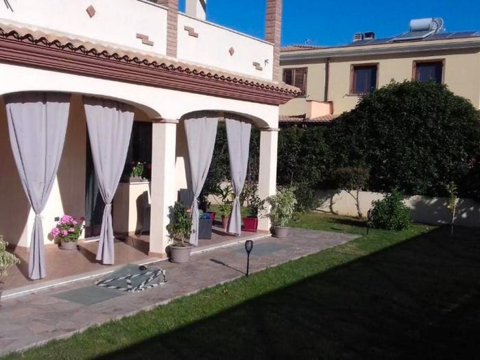 Casa con 6 locali in vendita in Foxi Sant'Andrea, Quartu Sant'Elena