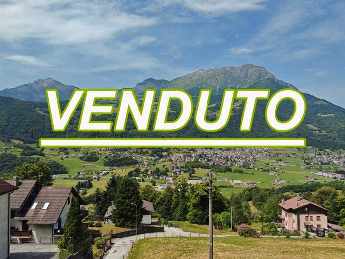 Appartamento trilocale in vendita in via per introbio, Centro, Barzio